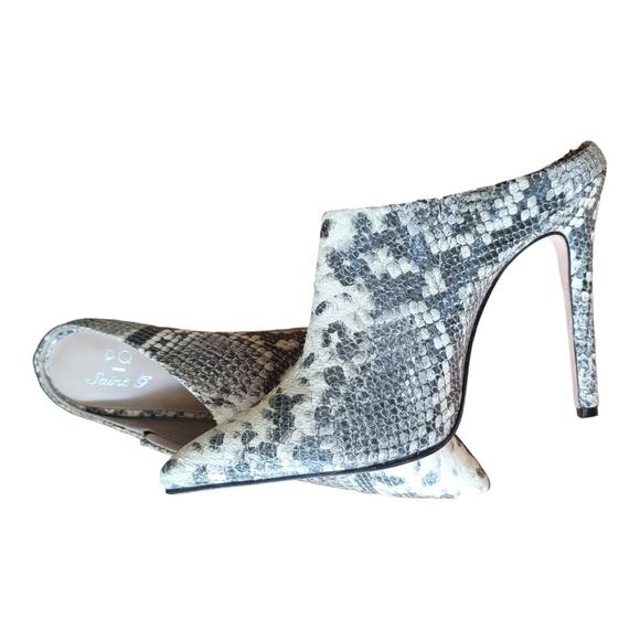 Saint GSaint G‎ Grey Python Textured Leather Pumps for Women - Picture 1 of 8